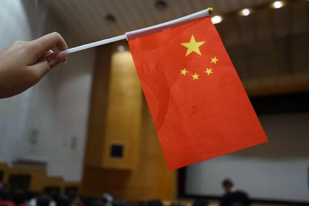 国轩高科:预计2023年营收310亿-330亿元